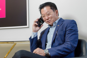 Milton Seigi Hayashi destaca o equilíbrio entre estética e função na rinoplastia.