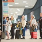 Passagem aérea doméstica no Brasil dispara e atinge média de R$ 707: pressão sobre o consumidor e impactos no mercado de viagens